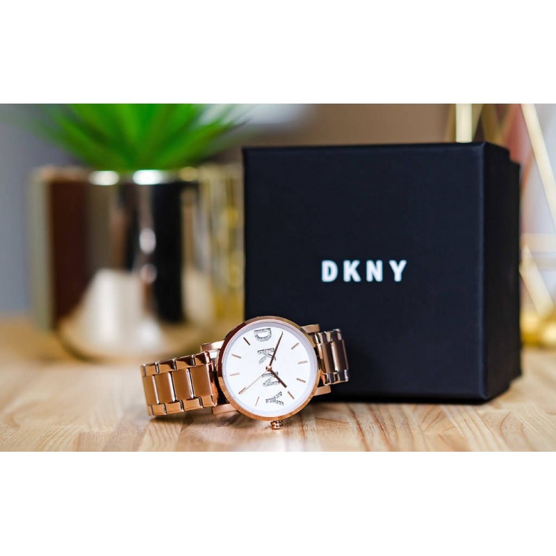 https://accessoiresmodes.com//storage/photos/2339/MONTRE DKNY/dore_rose3.jfif